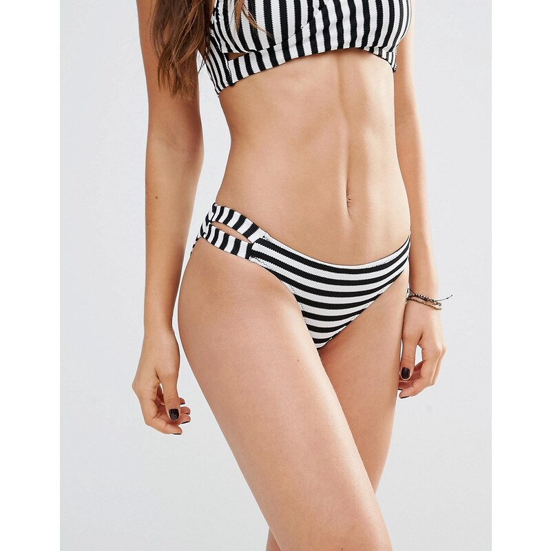 Vero Moda - Strukturierte Bikinihose mit Streifen - Mehrfarbig