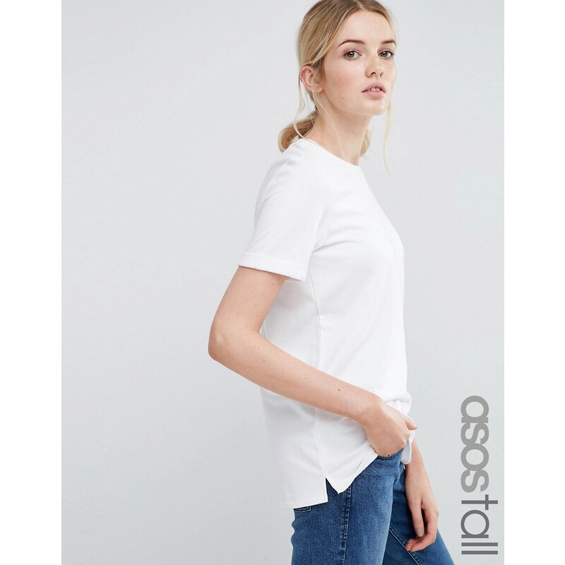 ASOS TALL - Leichtes Strick-T-Shirt mit Loop-Rückseite - Weiß