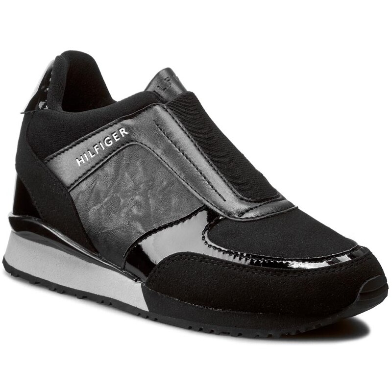 Sneakers TOMMY HILFIGER - Sady 12C FW56821996 Black 990