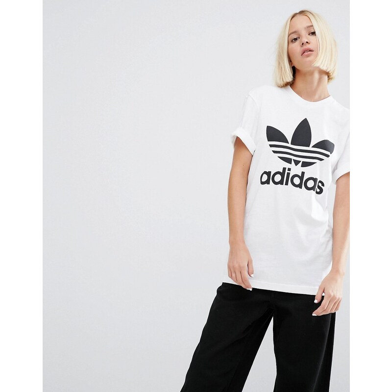 adidas Originals - Oversized-T-Shirt mit Kleeblatt-Logo - Weiß