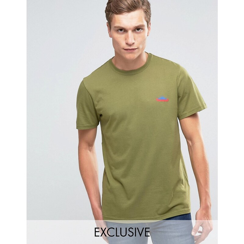 Penfield - Exklusives, olivfarbenes T-Shirt mit Mountain-Logo - Grün