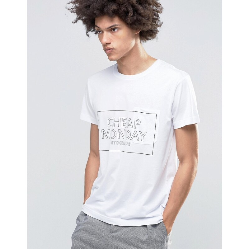Cheap Monday - Standard-T-Shirt mit schmalem Box-Logo auf der Tasche - Weiß