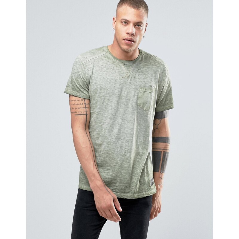 Solid - T-Shirt mit Rundhalsausschnitt in Ölwaschung mit Brusttasche - Grün