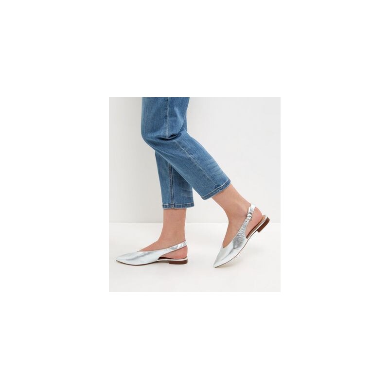 New Look Premium – Silberne Sandalen mit Fesselriemen aus Leder