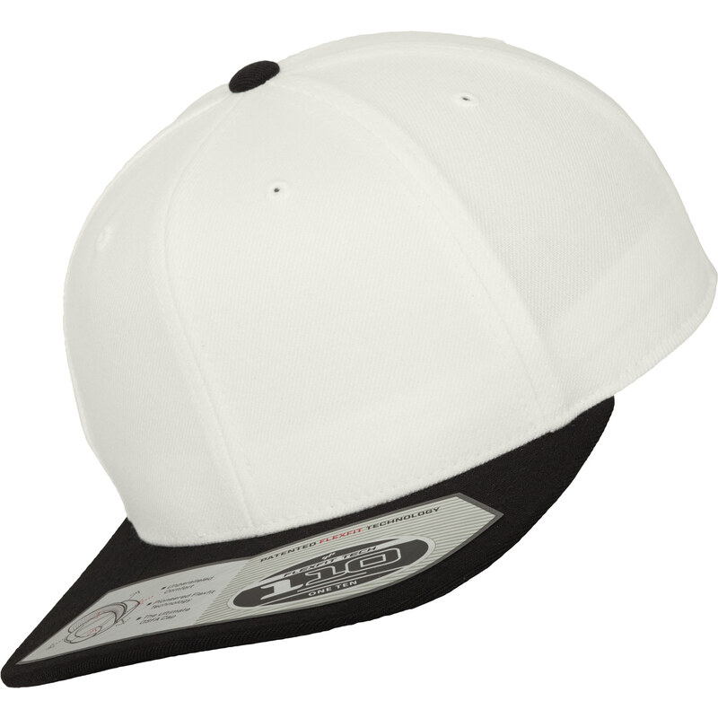 Flexfit 110 Fitted Snapback white/black