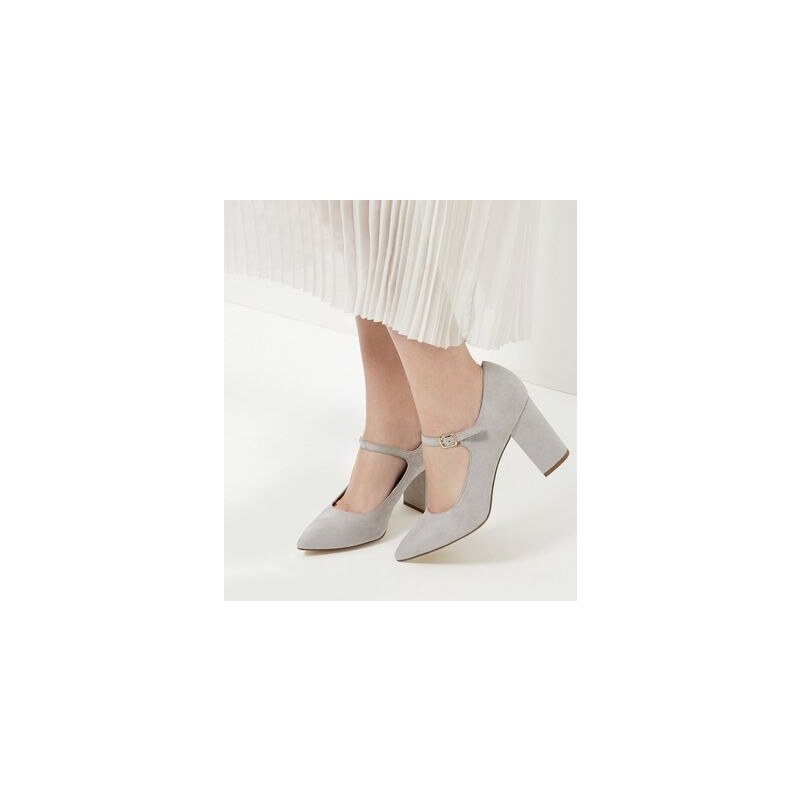 New Look Graue, spitz zulaufende Mary-Jane-Schuhe mit Blockabsatz, weite Passform