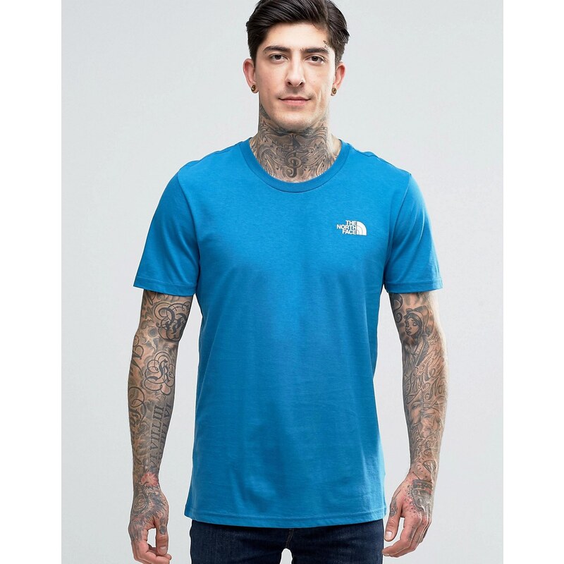 The North Face - T-Shirt mit Logo auf der Brust in Blau - Blau