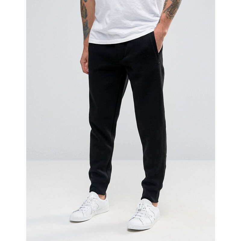 Armani Jeans - Jogginghose mit Bündchen und Logo in Schwarz - Schwarz