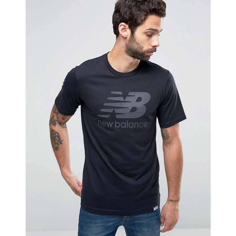 New Balance - Klassisches schwarzes T-Shirt mit Logo, MT63554_BK - Schwarz