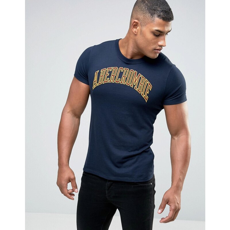Abercrombie & Fitch - Marineblaues, schmales T-Shirt mit gesticktem Logo - Marineblau