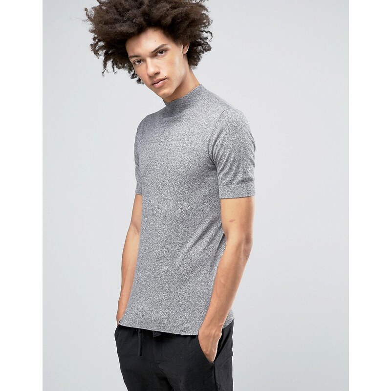 ASOS - Gestricktes T-Shirt mit Stehkragen in Grau - Grau