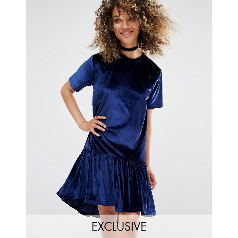 Milk It - Oversize-T-Shirt-Kleid aus Samt mit Volant-Saum - Blau