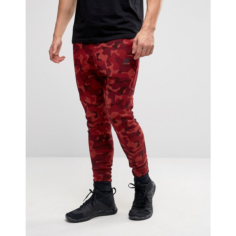 Nike - Tech - Rote Fleece-Jogginghose in Camouflage, 823499-674 - Rot