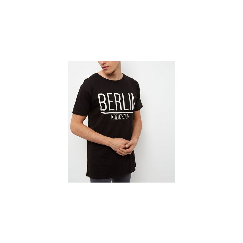 New Look Schwarzes, lang geschnittenes T-Shirt mit „Berlin“-Aufdruck