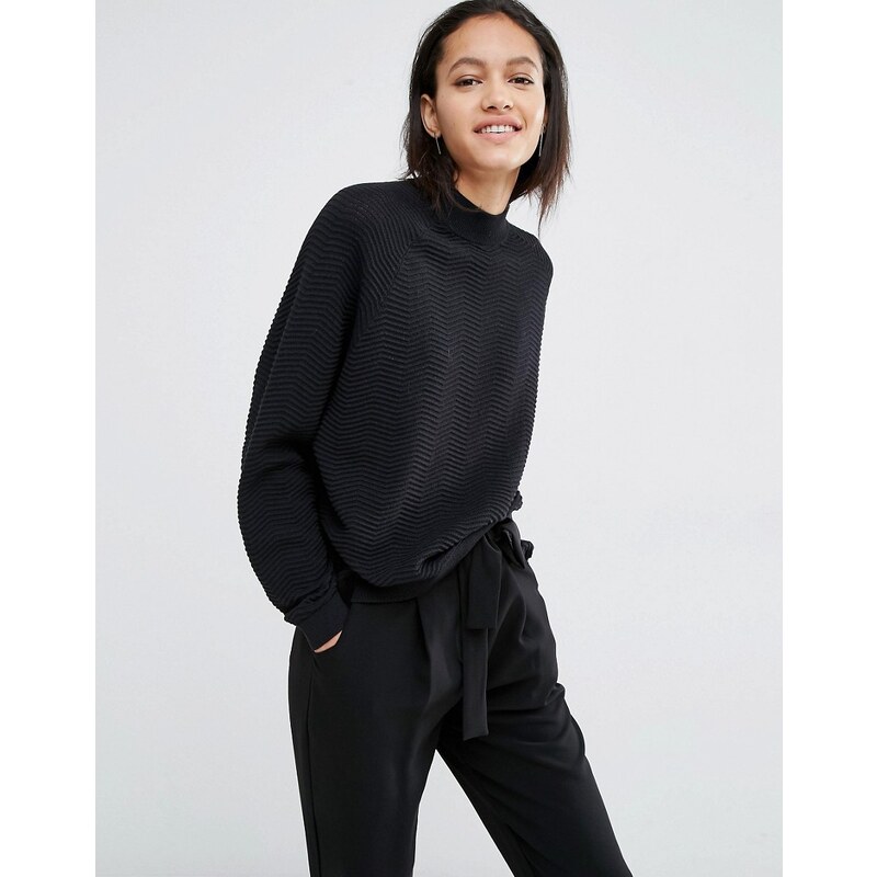 Just Female - Remark - Gerippter Pullover mit hohem Ausschnitt - Schwarz