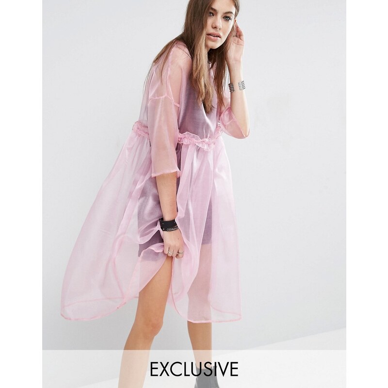 Reclaimed Vintage - Transparentes Oversize-Tüllkleid mit Trägerunterkleid - Rosa
