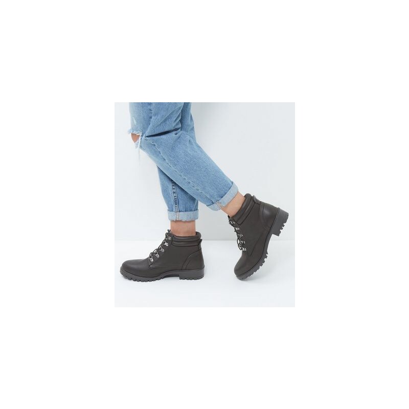 New Look Wide Fit – Schwarze Ankle Boots mit Schnürung