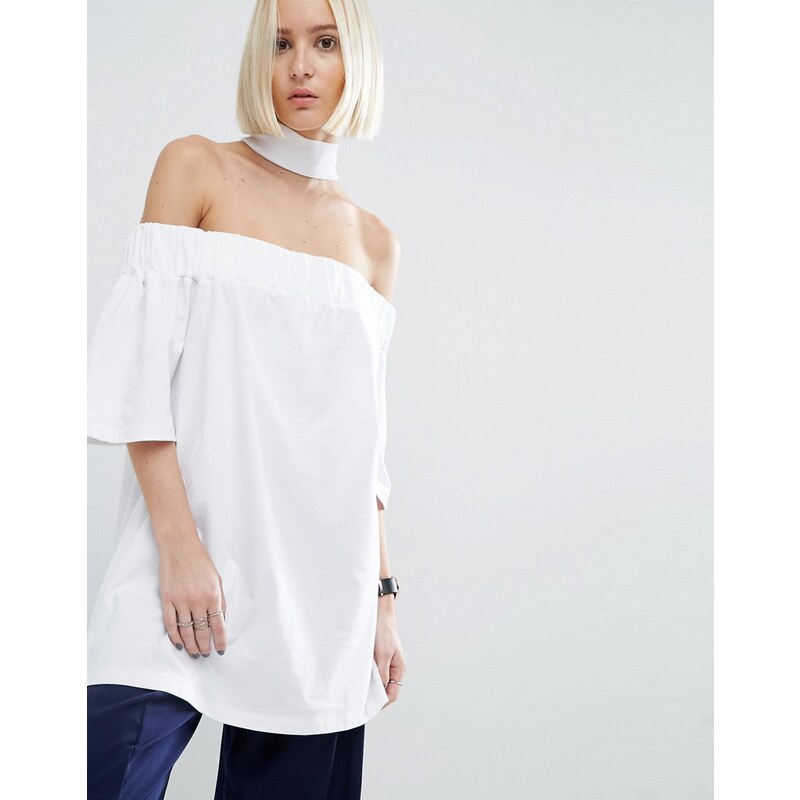 ASOS WHITE - Schulterfreies T-Shirt mit Halsbanddesign - Weiß