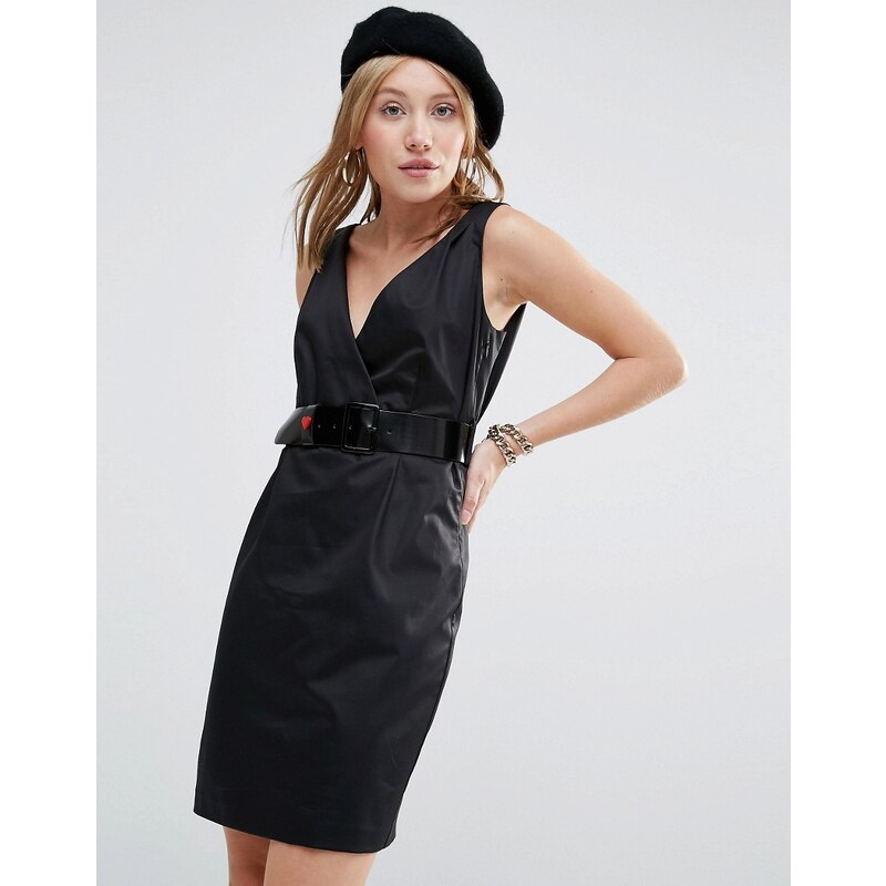 Love Moschino - Schwarzes Kleid mit Herzdesign am Gürtel - Schwarz
