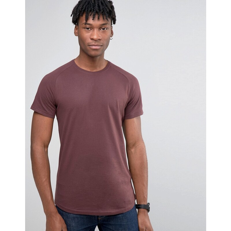 Selected Homme - Lang geschnittenes T-Shirt mit Raglanärmeln und abgerundetem Saum - Rot