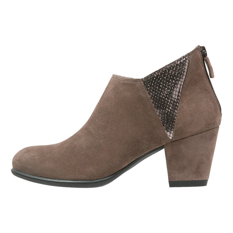 Stonefly MACY 6 Ankle Boot almond