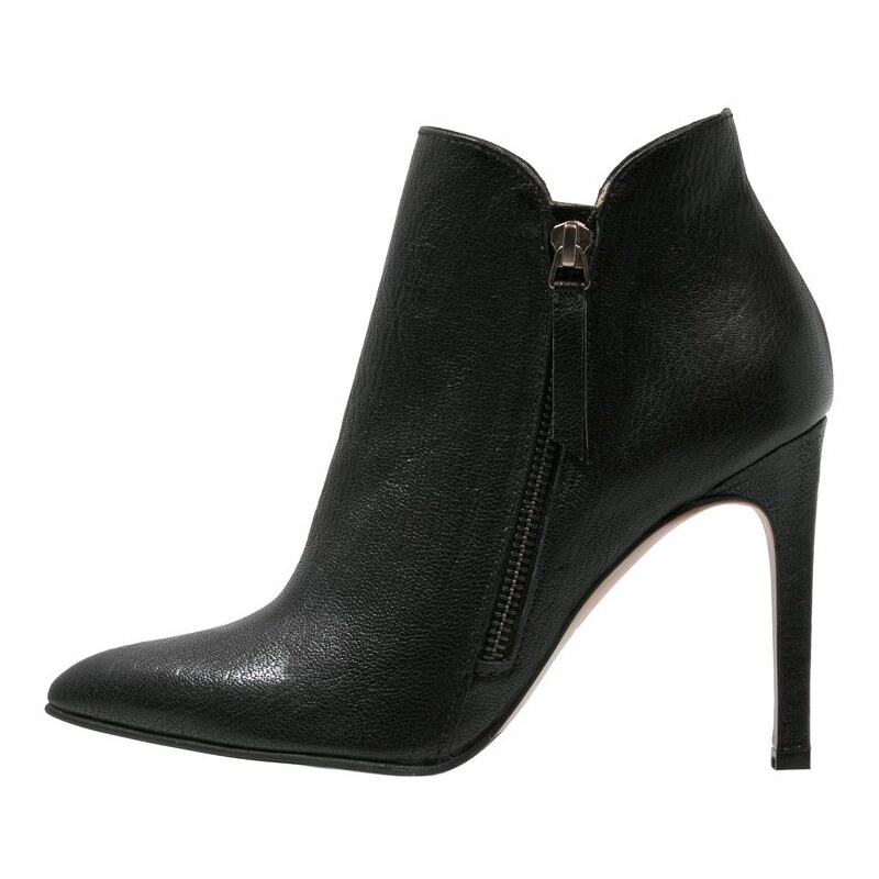 Paco Gil Ankle Boot black