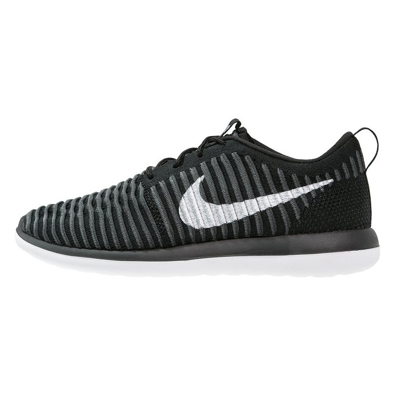 Nike Sportswear ROSHE TWO FLYKNIT Sneaker low black/white/anthracite/dark grey