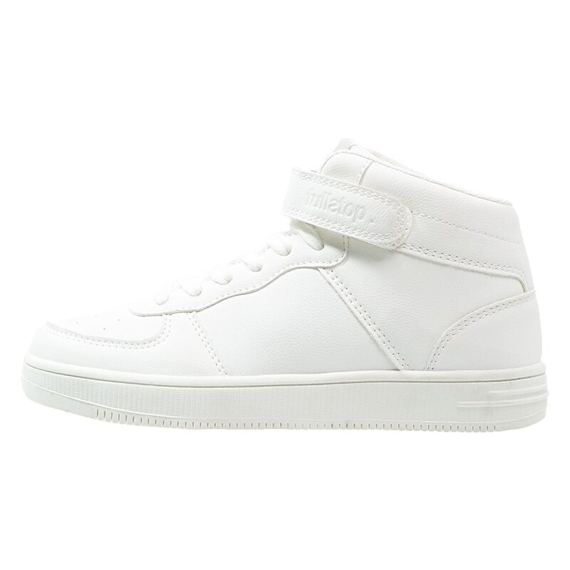 fullstop. Sneaker high white