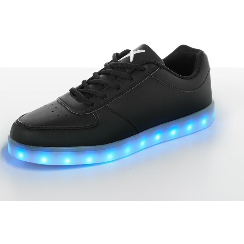 WIZE & OPE Sneaker mit LED-Sohle